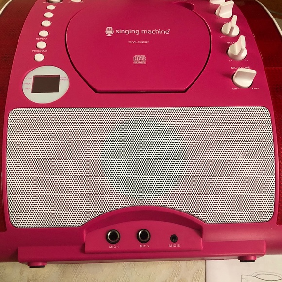 NEW Singing Karaoke System - Picture 8 of 9